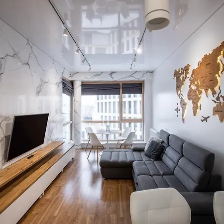 Smart Aparthotel Lviv